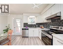92 PINEMEADOW Crescent - 17