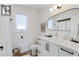 17 HELEN Court - 34