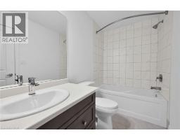 120 COURT Drive UnitNo. 35 - 25