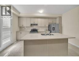 3 CAPTON Street - 12