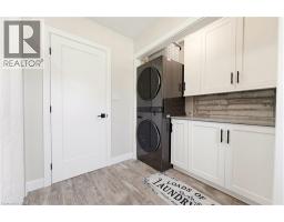 454 YORK Avenue N - 16