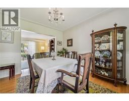 15 CLOVERDALE Crescent - 10