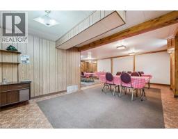 15 CLOVERDALE Crescent - 30