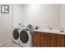 55 GEORGINA Street - 18