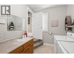 61 MEMORIAL Avenue - 13