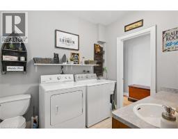 61 MEMORIAL Avenue - 14