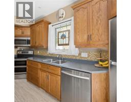 61 MEMORIAL Avenue - 20