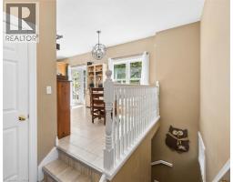 61 MEMORIAL Avenue - 26