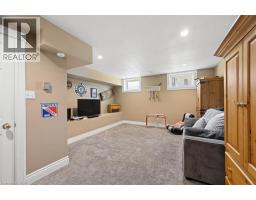 61 MEMORIAL Avenue - 27