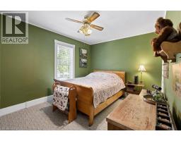61 MEMORIAL Avenue - 30