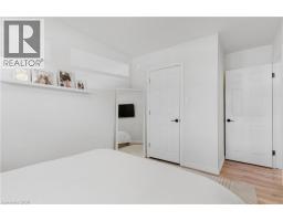 42 FOURTH Avenue - 19