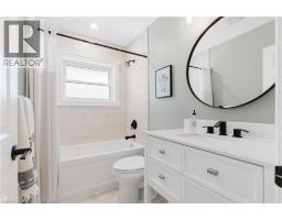 42 FOURTH Avenue - 20