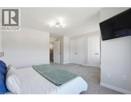 28 ISAAC Street - 23