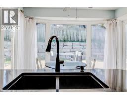 13 GATEVIEW Drive - 17