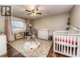 382 CYRUS Street - 19