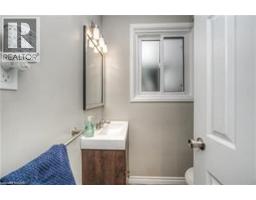 382 CYRUS Street - 21