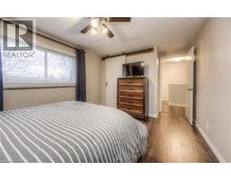 382 CYRUS Street - 24