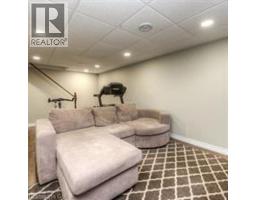 382 CYRUS Street - 28