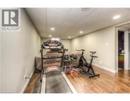 382 CYRUS Street - 29