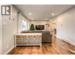 382 CYRUS Street - 5