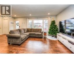 382 CYRUS Street - 7
