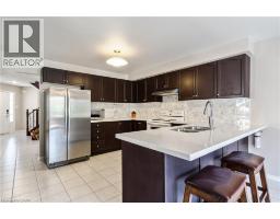106 MOORE Crescent - 13