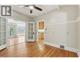 3 ANCASTER Street E - 18