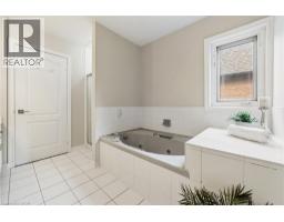 3686 ST LAURENT Court - 34
