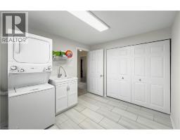 36 BUCKINGHAM Drive - 24