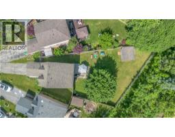 55 CASSIDY Court - 32