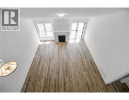 26 BEACHWALK Crescent - 30