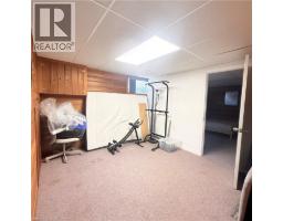 82 BLACKWOOD Crescent - 14