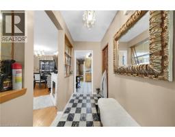22 HAMPTONBROOK Drive - 5
