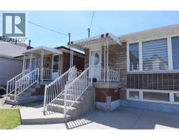 185 ROSSLYN Avenue N - 2