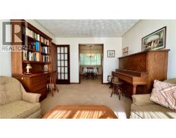 63 LEE Avenue - 11