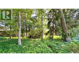 63 LEE Avenue - 32