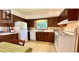 63 LEE Avenue - 5