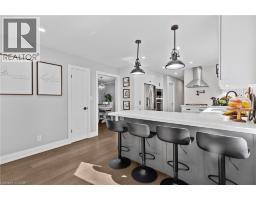 94 DORCHESTER Drive - 13