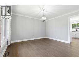 94 DORCHESTER Drive - 8