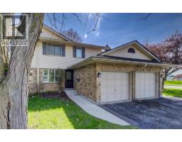 375 KINGSCOURT Drive UnitNo. 35 - 2