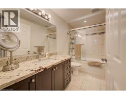 375 KINGSCOURT Drive UnitNo. 35 - 22