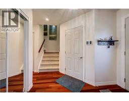 375 KINGSCOURT Drive UnitNo. 35 - 5