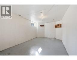352 PARKSIDE Drive - 34