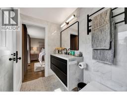 79 SOMERSET Crescent - 23