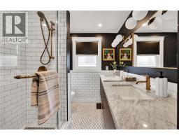 79 SOMERSET Crescent - 27