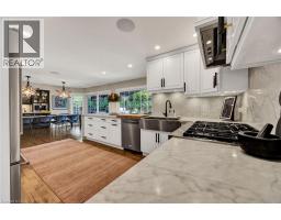79 SOMERSET Crescent - 9