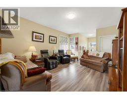 185 WEDGEWOOD Drive - 9