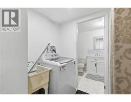 126 DINISON Crescent - 21