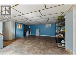 61 HILLVIEW Street - 16
