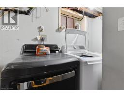 61 HILLVIEW Street - 21